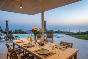 Aloni Villa with 180° SeaView, Private Pool & BBQ, 2km from Beach